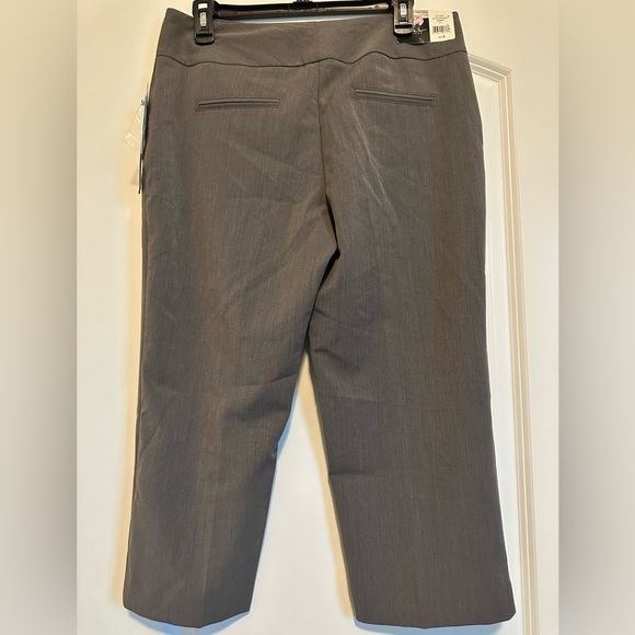 Nicole Miller NY Pants sz 8 Gray Flat Front Pockets Wide Leg Capri - Picture 9 of 16